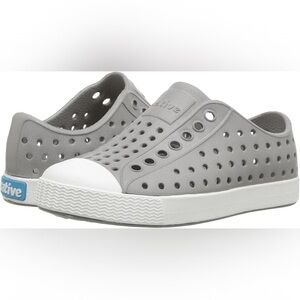 EUC Native Jefferson Slip-on Sneakers (Toddler/Little Kid)